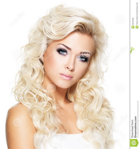 Blond krullend haar blond-krullend-haar-26