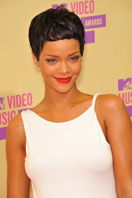 Rihanna kapsels rihanna-kapsels-09-14