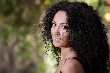 Afro kapsel vrouw afro-kapsel-vrouw-02_14