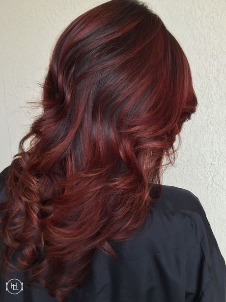 Zwart haar met rode gloed zwart-haar-met-rode-gloed-61_10