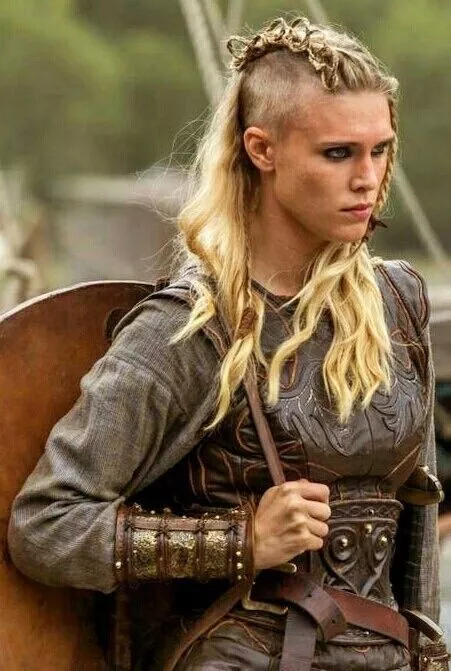 Viking vlecht vrouw viking-vlecht-vrouw-39_4-8