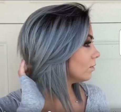 Modern grijs haar