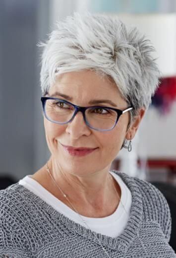 Korte kapsels vrouwen 60 jaar met bril korte-kapsels-vrouwen-60-jaar-met-bril-05